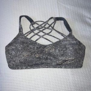 Lululemon Free to Be Wild Sports Bra - Size 8